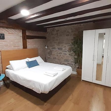 Luxury In Old Town Near Beach By Www,Sansebastianapartments,Es Сан Себастиан Екстериор снимка