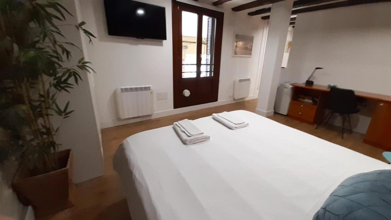 Luxury In Old Town Near Beach By Www,Sansebastianapartments,Es Сан Себастиан Екстериор снимка
